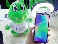 Leagoo показала смартфоны, включая S10, и представила новую экосистему на HK Global Sources Exhibition