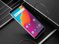 AllCall S1 получил 5.5 дюймовый полноэкранный дисплей: красивый, удобный и практичный