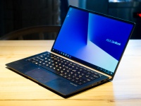 ASUS представила обновленную линейку премиальных ноутбуков ZenBook в Украине
