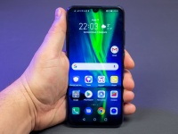 Видеообзор смартфона Honor 10 Lite от портала Smartphone.ua!