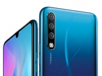 В Нью-Дели состоялась премьера камерафона Phantom 9 от TECNO Mobile