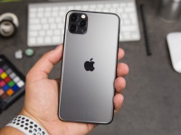 iPhone 11 Pro Max оказался только десятым в рейтинге лучших селфифонов