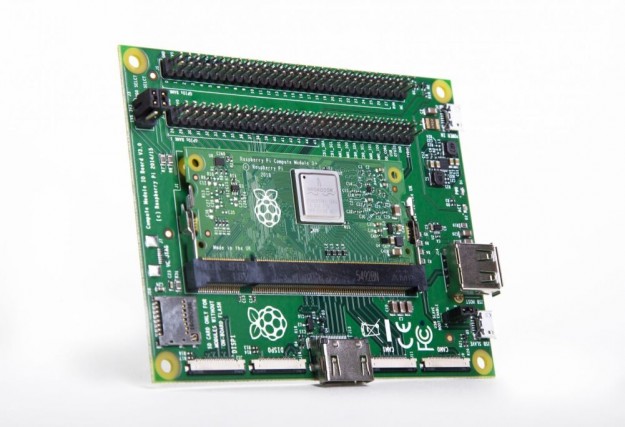  Raspberry Pi Compute Module 3+ Development Kit