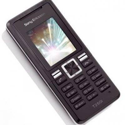 Sony Ericsson T250i  -  5
