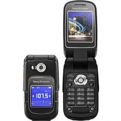  Sony Ericsson Z710i -  5