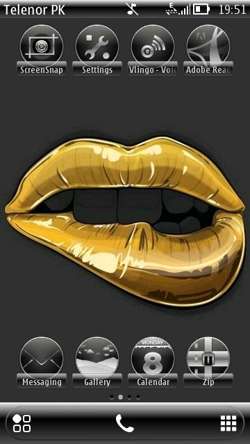 Golden lips -  1